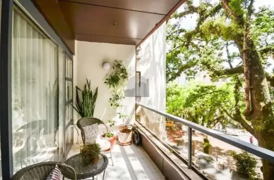 Apartamento à venda no menino deus com 3 dormitórios/quartos e 147 m² de área útil