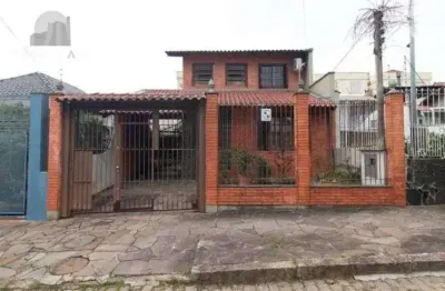 Casa residencial à venda no bairro partenon com 216m² e 3 dormitórios/quartos.