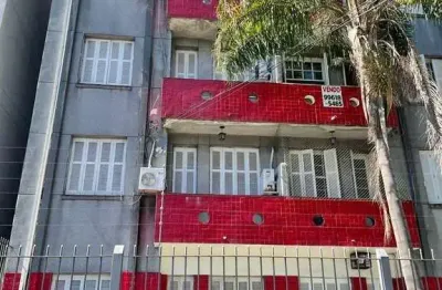 Apartamento à venda no bairro farroupilha com 47m² e 2 dormitórios/quartos disponíveis
