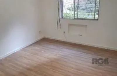 Apartamento 1 dormitório à venda no morro santana com área de 38 m² disponível.