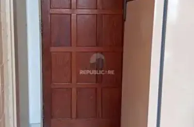 Apartamento à venda com 31m² e 1 dormitório no bairro costa e silva