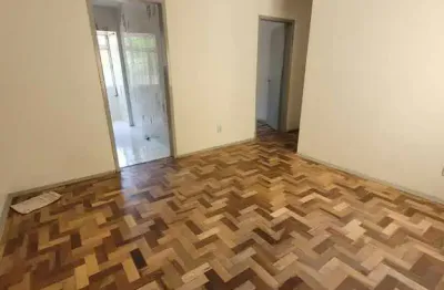 Apartamento à venda no humaitá - 41 m² com 1 dormitório/quarto disponível.