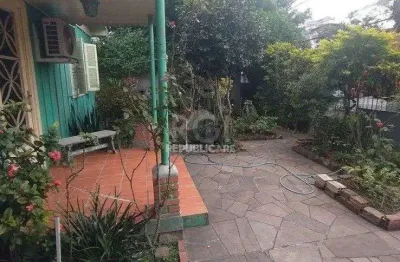 Terreno à venda no bairro partenon com área total disponível, sem quartos.