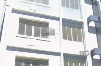 Edifício comercial à venda no centro histórico com 860m² de área útil disponível