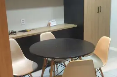 Escritório à venda no bairro menino deus com 37m² de área útil disponível