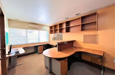 Escritório à venda no bairro cidade baixa com área útil de [inserir área] m² disponíveis.