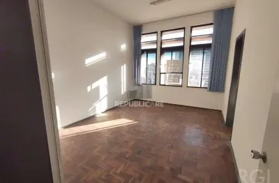 Escritório à venda no centro histórico com área de 61 m² - oportunidade imperdível!