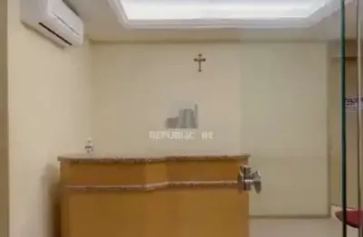 Edifício à venda no centro histórico com área privativa de 162 m²