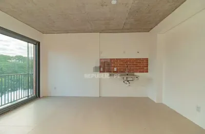 Apartamento à venda com 37m² e 1 dormitório no bairro bom fim
