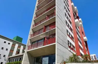 Apartamento à venda no menino deus com 88 m² e 2 dormitórios/quartos disponíveis.
