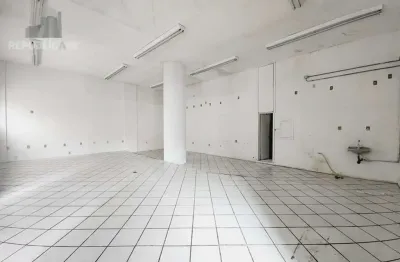 Ponto comercial/loja à venda no centro histórico com 81 m² de área útil disponível