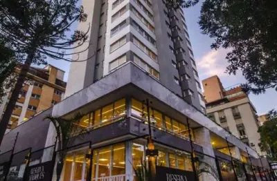 Apartamento à venda no bairro auxiliadora com 112 m² e 3 dormitórios/quartos disponíveis.