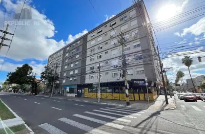 Apartamento à venda no menino deus com 62 m² e 2 dormitórios/quartos disponíveis