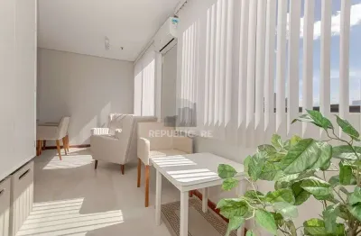 Escritório à venda no menino deus com 28m² de área útil disponível para negociação.