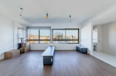 Apartamento à venda no menino deus com 1 dormitório e 59 m² de área útil.