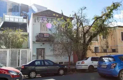 Casa residencial à venda no bairro independência com 5 dormitórios e 144 m²