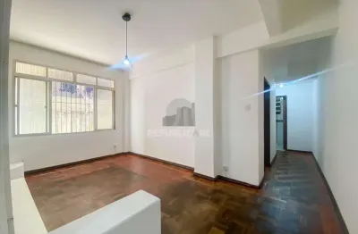 Apartamento para aluguel no centro histórico com 67m² e 2 dormitórios/quartos
