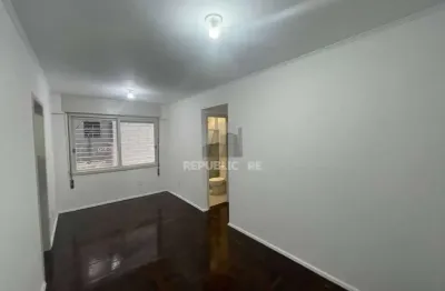Apartamento à venda no bairro cidade baixa com 53m² e 2 dormitórios/quartos disponíveis.