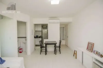 Apartamento à venda no bairro mont serrat com 48m² e 1 dormitório/quarto disponível.