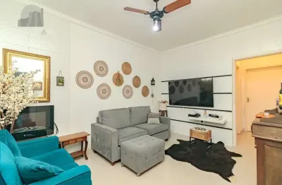 Apartamento à venda no bairro petrópolis com 2 dormitórios e 66 m² de área útil