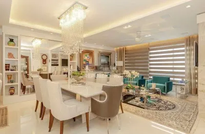 Apartamento à venda no bairro petrópolis com 3 dormitórios e 122 m² de área útil.