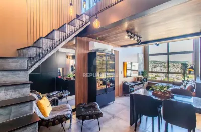 Cobertura à venda no bairro petrópolis com 129 m² e 2 dormitórios/quartos.