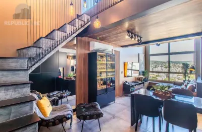 Apartamento cobertura à venda no bairro petrópolis com 129 m² e 2 dormitórios.