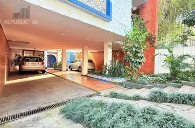 Apartamento à venda no bairro higienópolis com 3 dormitórios e 103 m² de área útil.