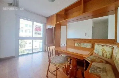Apartamento à venda no bairro rio branco com 32m² e 1 dormitório/quarto disponível.
