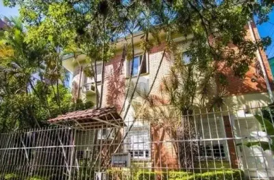 Casa residencial à venda no bairro petrópolis com 312 m² e 7 dormitórios/quartos.