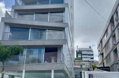 Apartamento à venda no bairro Auxiliadora com 74 m² e 3 dormitórios/quartos.