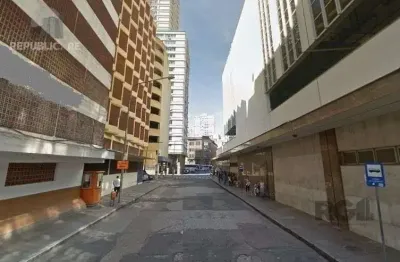 Garagem à venda no centro histórico com área útil de 13 m² - oportunidade!