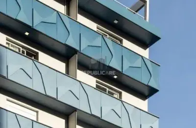 Apartamento à venda no centro histórico com 38 m² e 1 dormitório/quarto disponível
