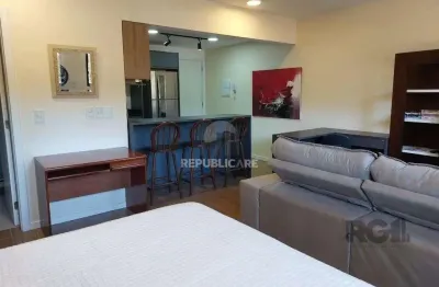 Apartamento à venda no bairro auxiliadora com 41 m² e 1 dormitório/quarto disponível.