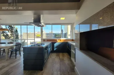 Cobertura à venda em higienópolis com 3 dormitórios e 228m² de área útil