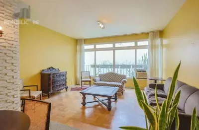 Apartamento à venda no bairro moinhos de vento com 145 m² e 3 dormitórios/quartos.