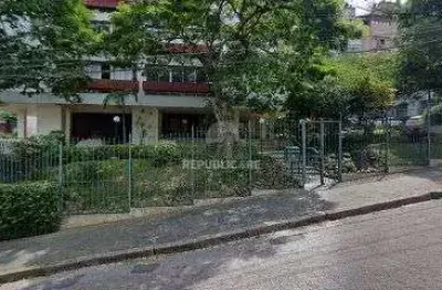 Apartamento à venda em petrópolis com 110 m² e 3 dormitórios/quartos disponíveis