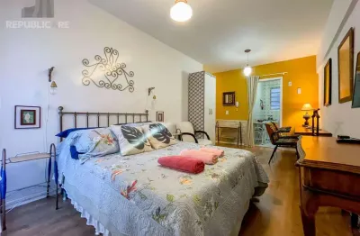 Apartamento para alugar no centro histórico com 32 m² e 1 dormitório/quarto