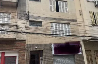 Venda de apartamento no centro histórico com 2 dormitórios e 37 m² de área útil