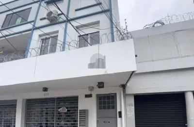 Apartamento à venda no bairro azenha com 68 m² e 2 dormitórios/quartos disponíveis.