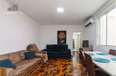 Apartamento à venda no bairro floresta, 3 dormitórios e área de 90 m² disponível.