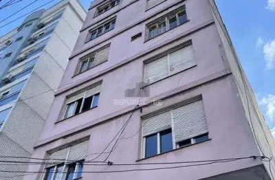 Apartamento à venda em moinhos de vento com 2 dormitórios e 81 m² de área útil