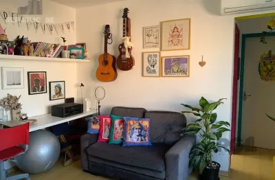 Apartamento à venda no menino deus com 1 dormitório e 43 m² de área útil