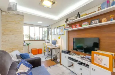 Apartamento à venda com 73 m² e 3 dormitórios/quartos no bairro cidade baixa