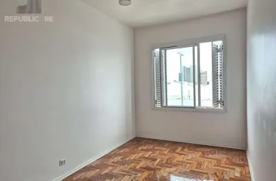 Apartamento à venda no bairro floresta com 57 m² e 2 dormitórios/quartos.