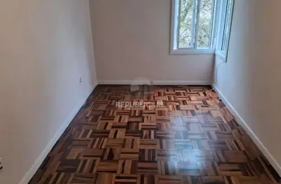 Apartamento à venda no bairro cidade baixa com 48m² e 1 dormitório/quarto disponível