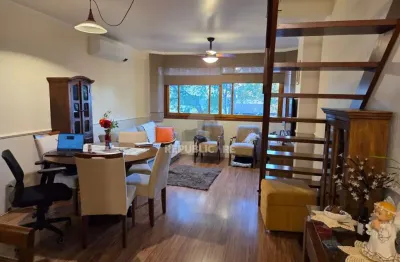Cobertura à venda em petrópolis com 142m² e 3 dormitórios/quartos disponíveis