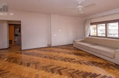 Apartamento à venda com 3 dormitórios no centro histórico e 103 m² de área útil