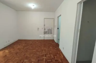 Apartamento à venda no bairro cidade baixa com 36 m² e 1 dormitório/quarto disponível