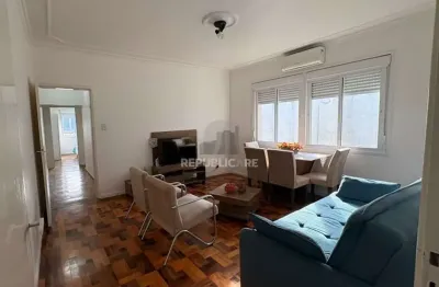 Apartamento à venda no centro histórico com 121 m² e 3 dormitórios/quartos.